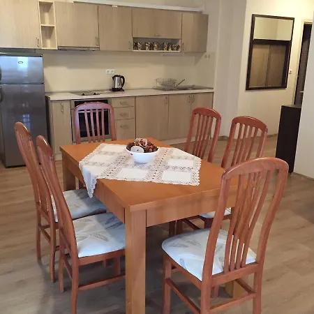 Odessos Apartments * Varna