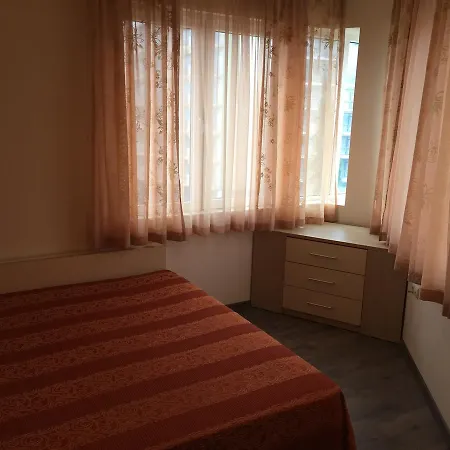 Odessos Apartments *