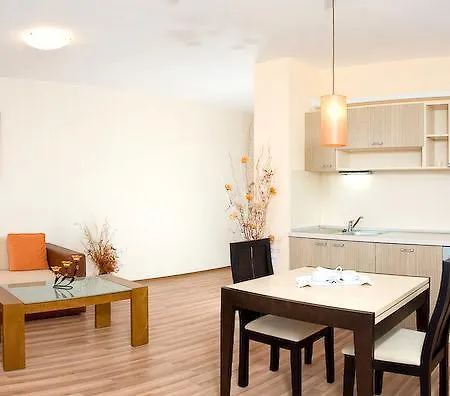 Odessos Apartments Διαμέρισμα